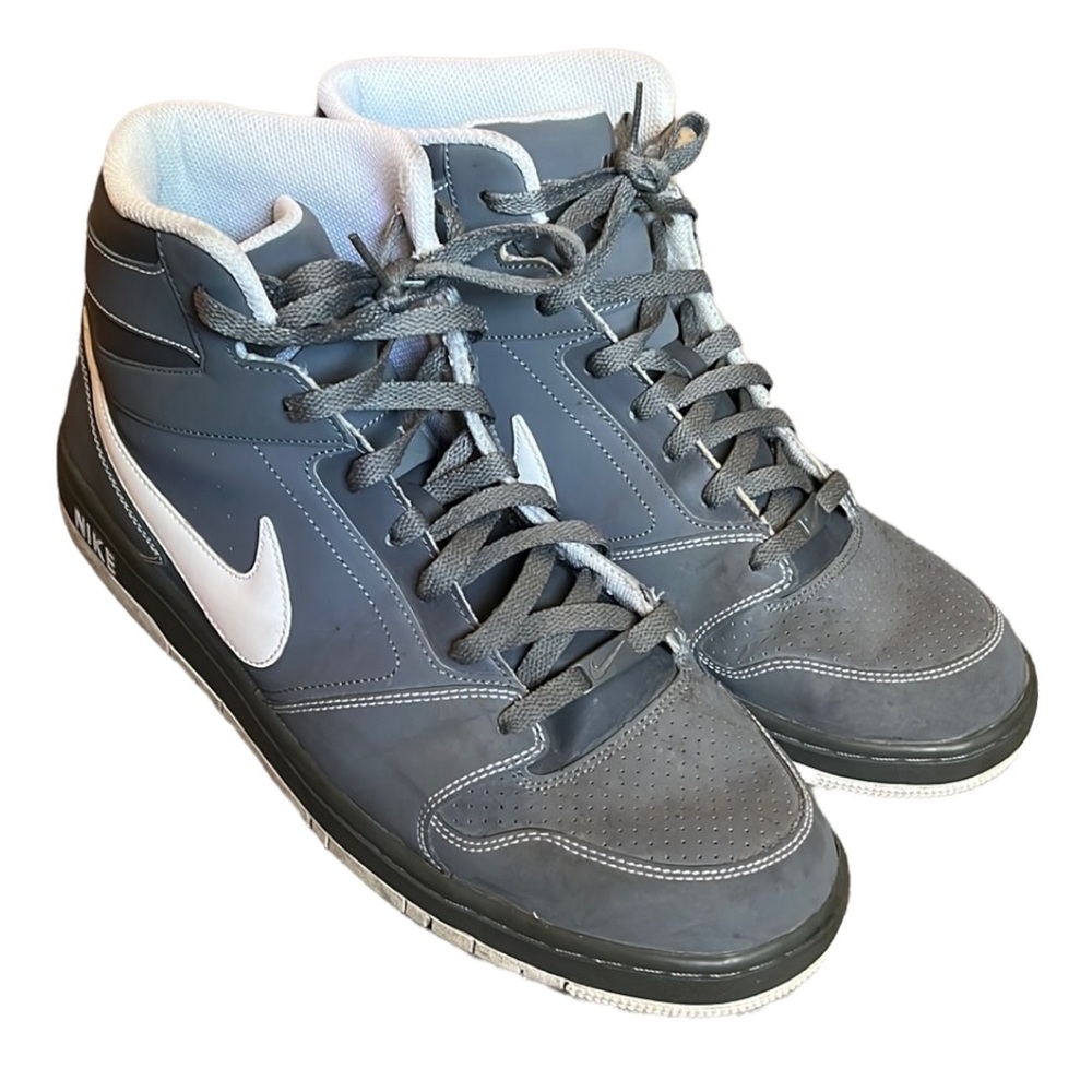 Nike Prestige IV Size 13